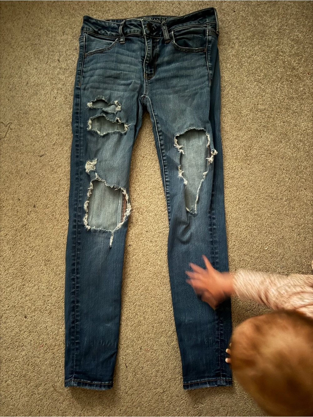 American Eagle Outfitters Distressed Skinny Jeans - Blue